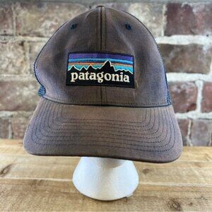Brown & Black Patagonia Men’s Logo Trucker Hat
